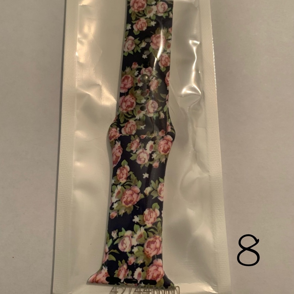 Silicone iWatch bands. - Picture 2 of 2